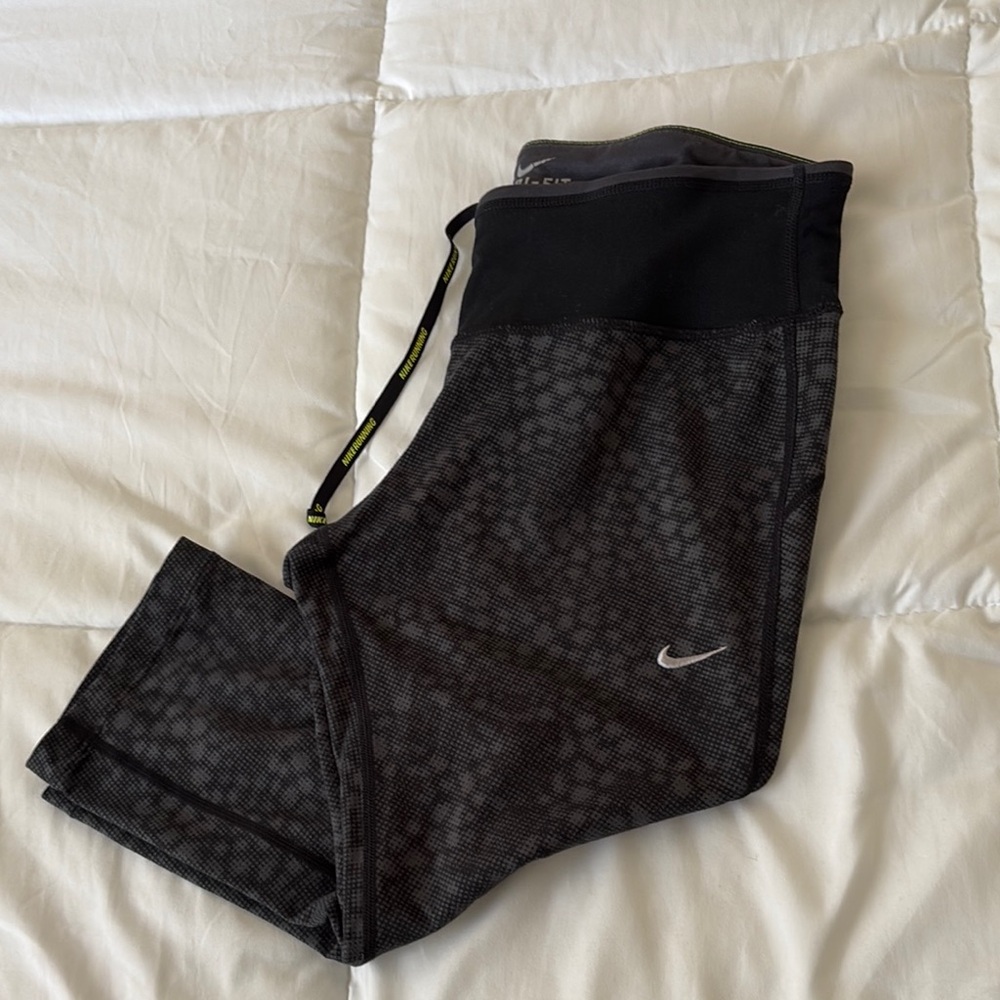 Nike leggings